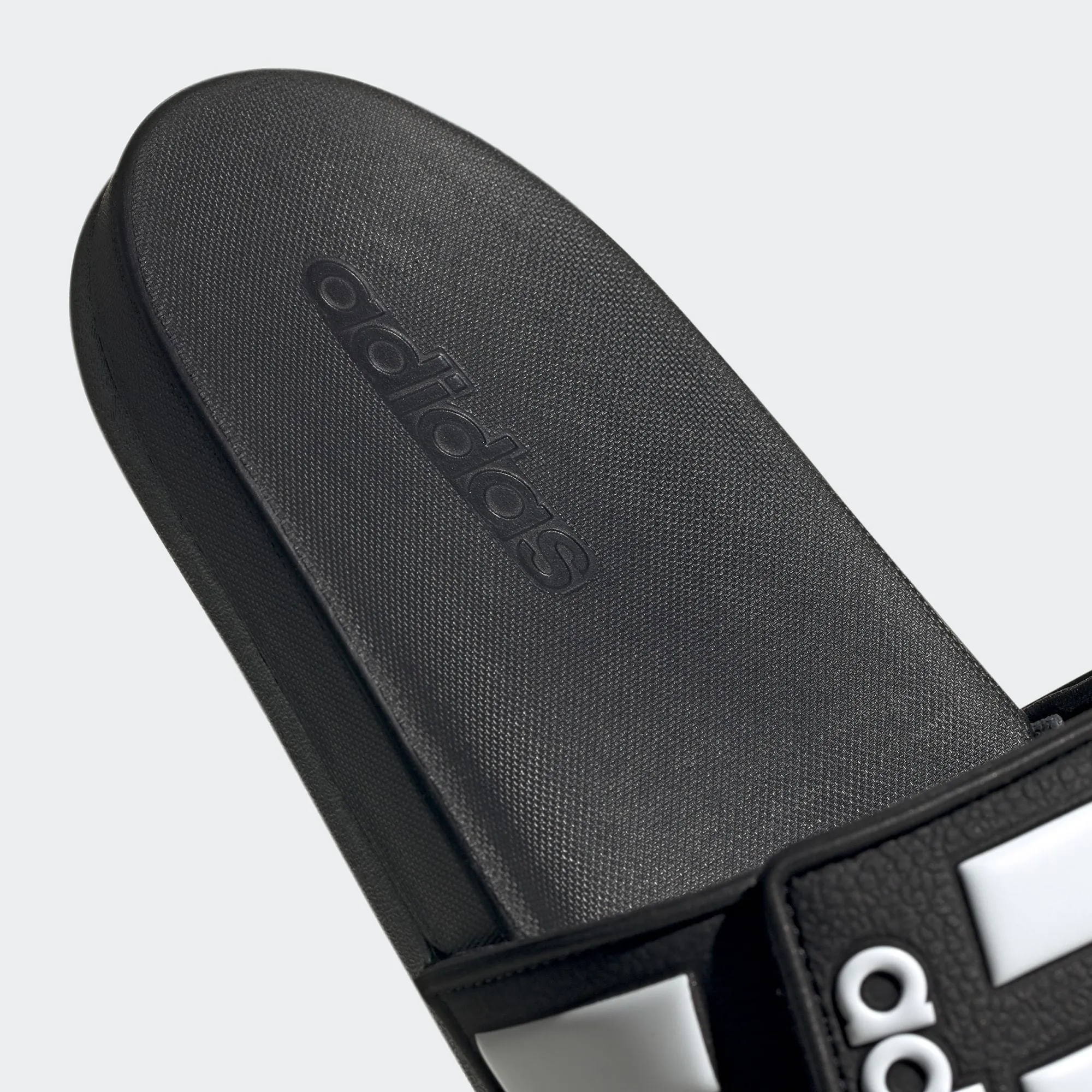 ADILETTE COMFORT ADJUSTABLE SLIDES CORE BLACK / CLOUD WHITE / GREY SIX