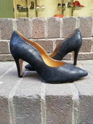 Caprice Black Pearl Leather Heeled Court Shoe.