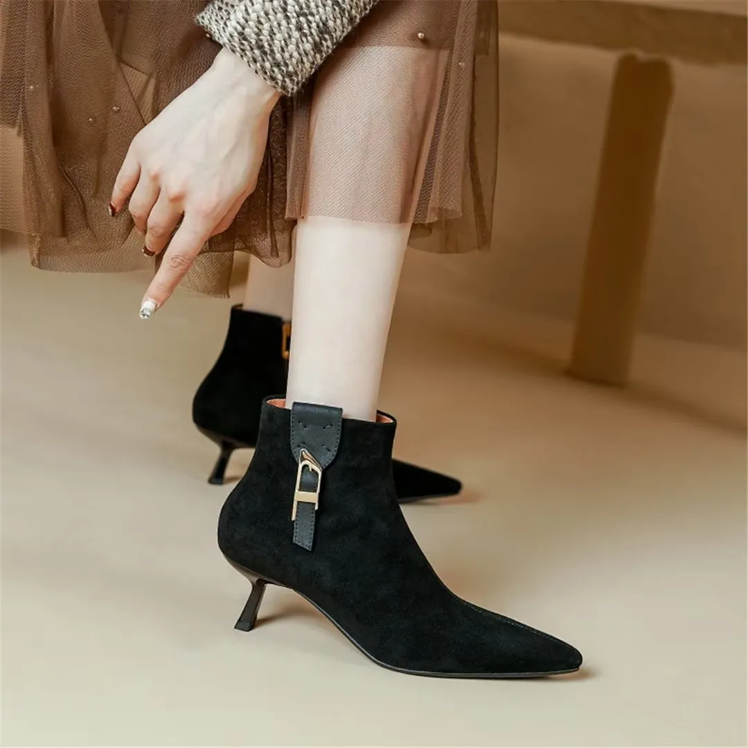 CrocSophisticate Pointed Zip Boots