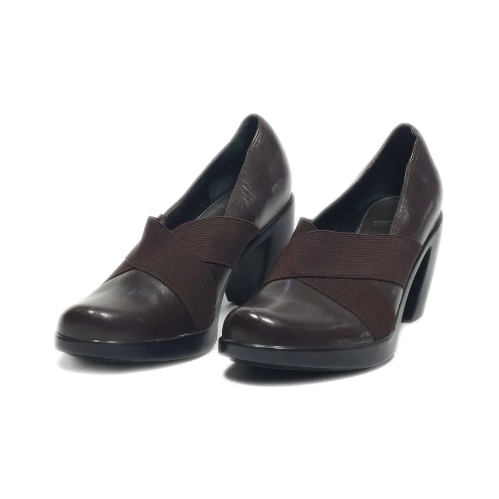 Dansko Mid-Heel Shoes Leather Brown Colour For Women