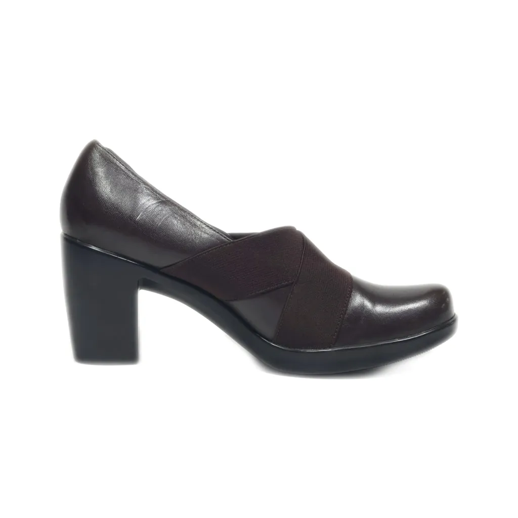 Dansko Mid-Heel Shoes Leather Brown Colour For Women