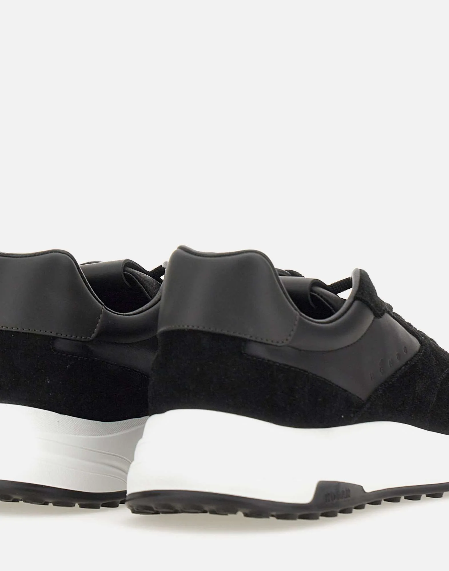 Hyperlight Black Suede Leather Sneakers