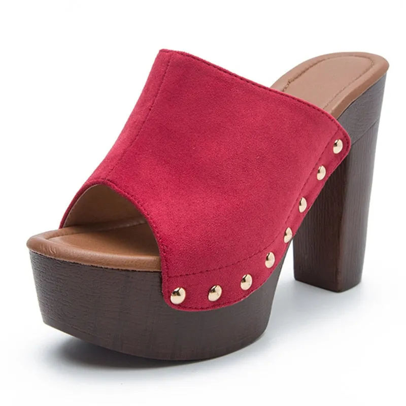 Leather Round Toe Platform Rivet Sandals