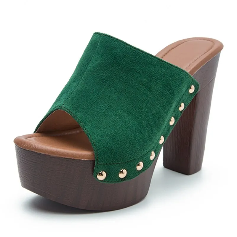 Leather Round Toe Platform Rivet Sandals