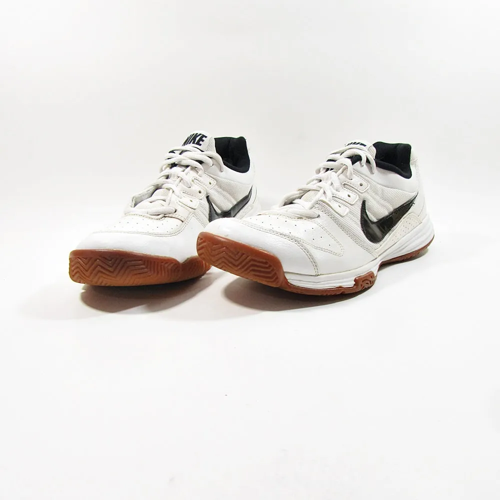 NIKE Court Shuttle 4