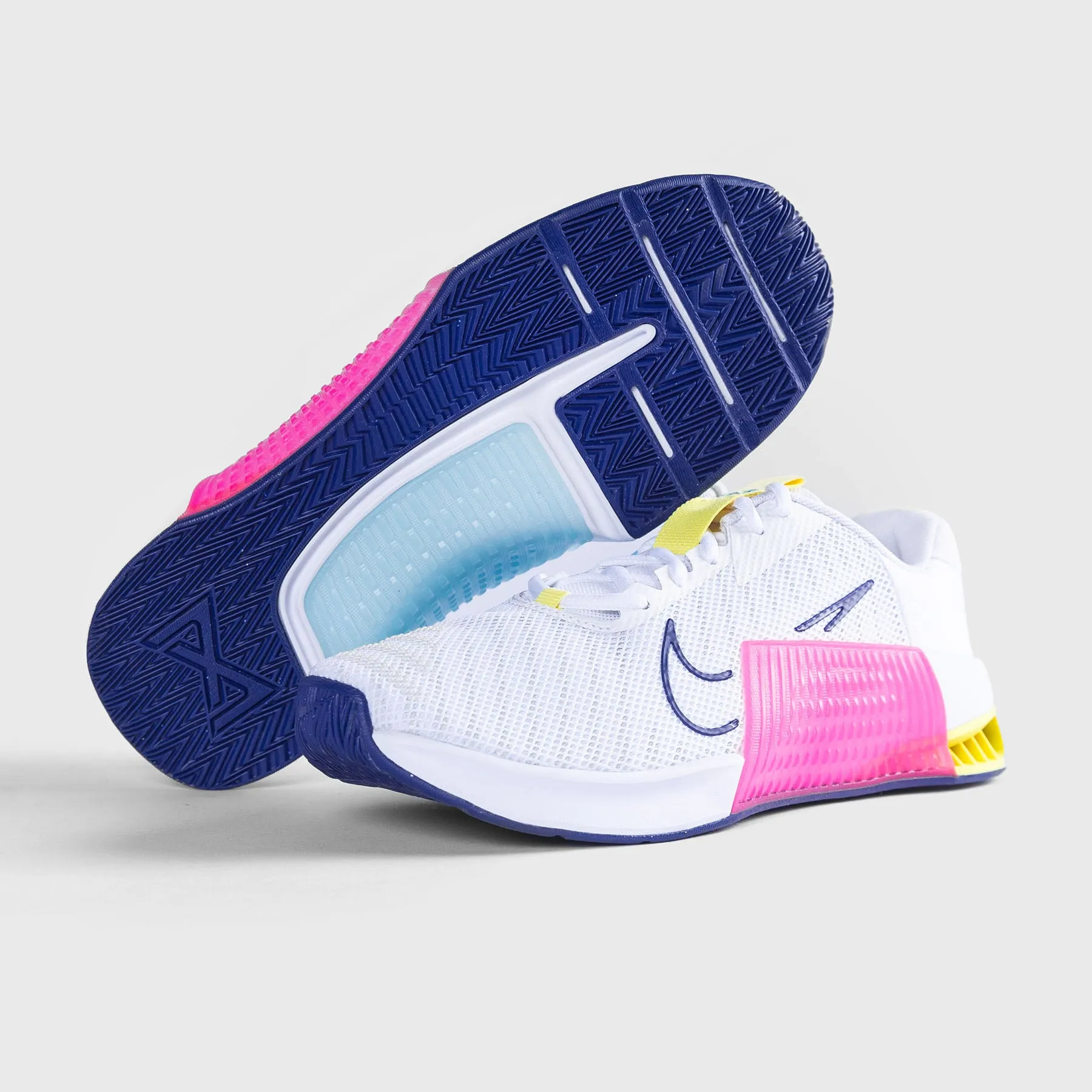 Nike - Metcon 9 Men's Training Shoes - WHITE/WHITE-DEEP ROYAL BLUE-FIERCE PINK