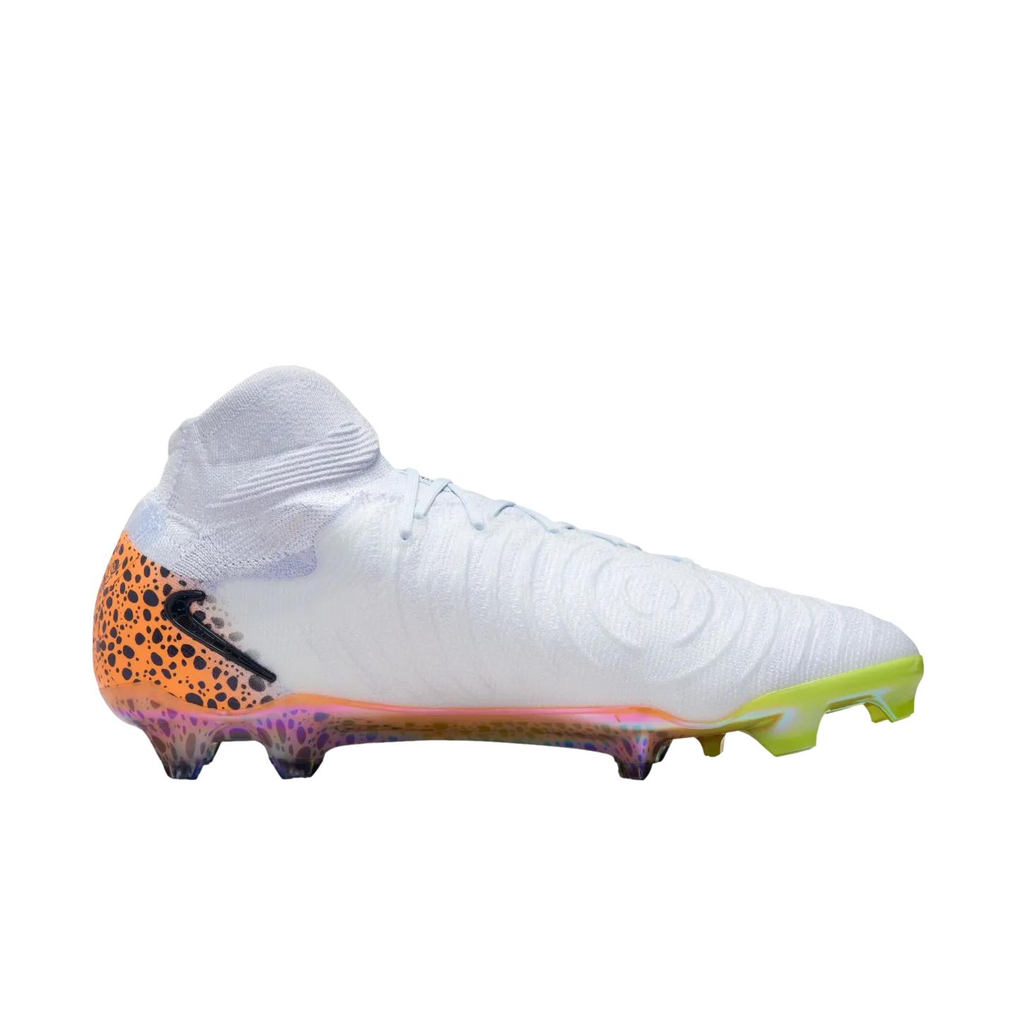 Nike Phantom Luna II Elite Firm Ground Cleats