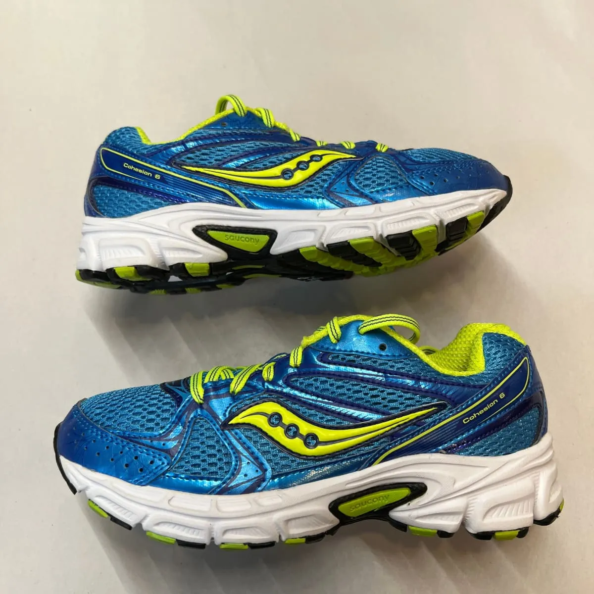 SAUCONY Women's Grid Cohesion 6 -Blue/Citron- Running Shoe - Size 6.5M Preowned