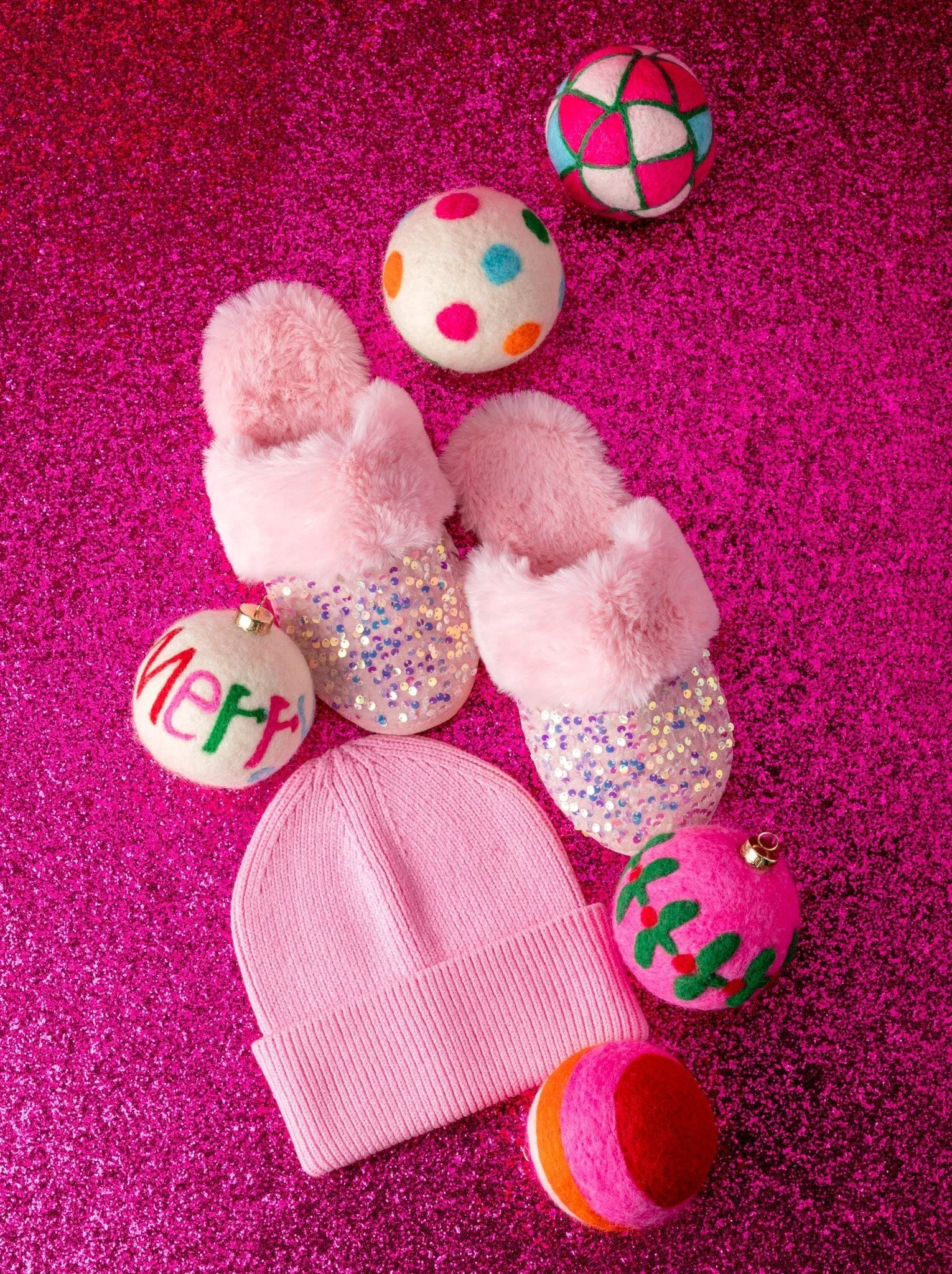 Shiraleah Fiesta Slippers | Pink