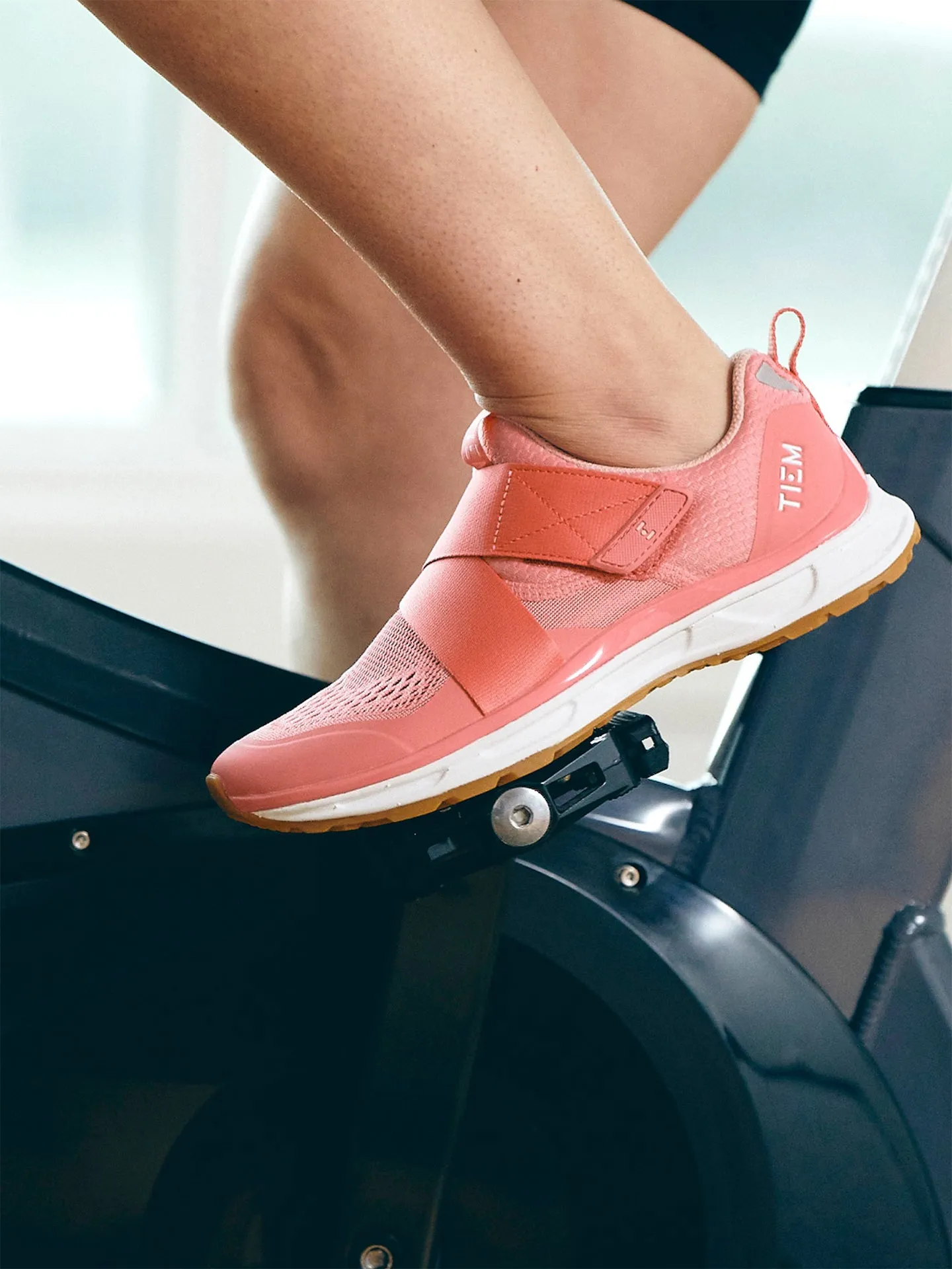 Slipstream Cycling Shoe - Coral Pink