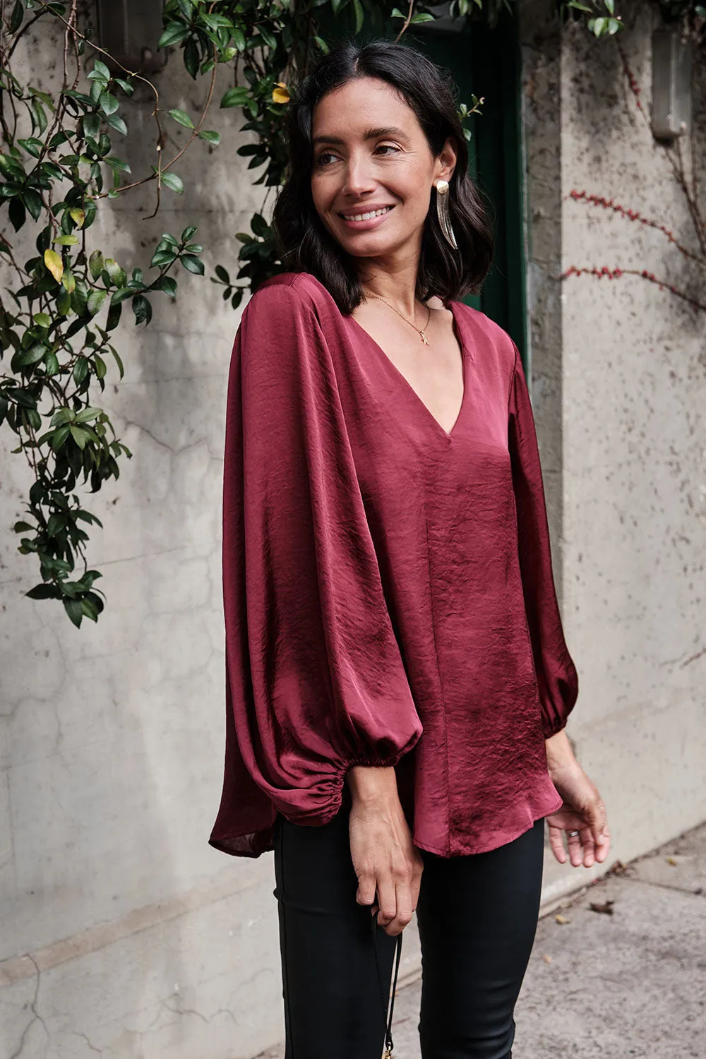 Sovana V-Neck Long Sleeve Top Burgundy