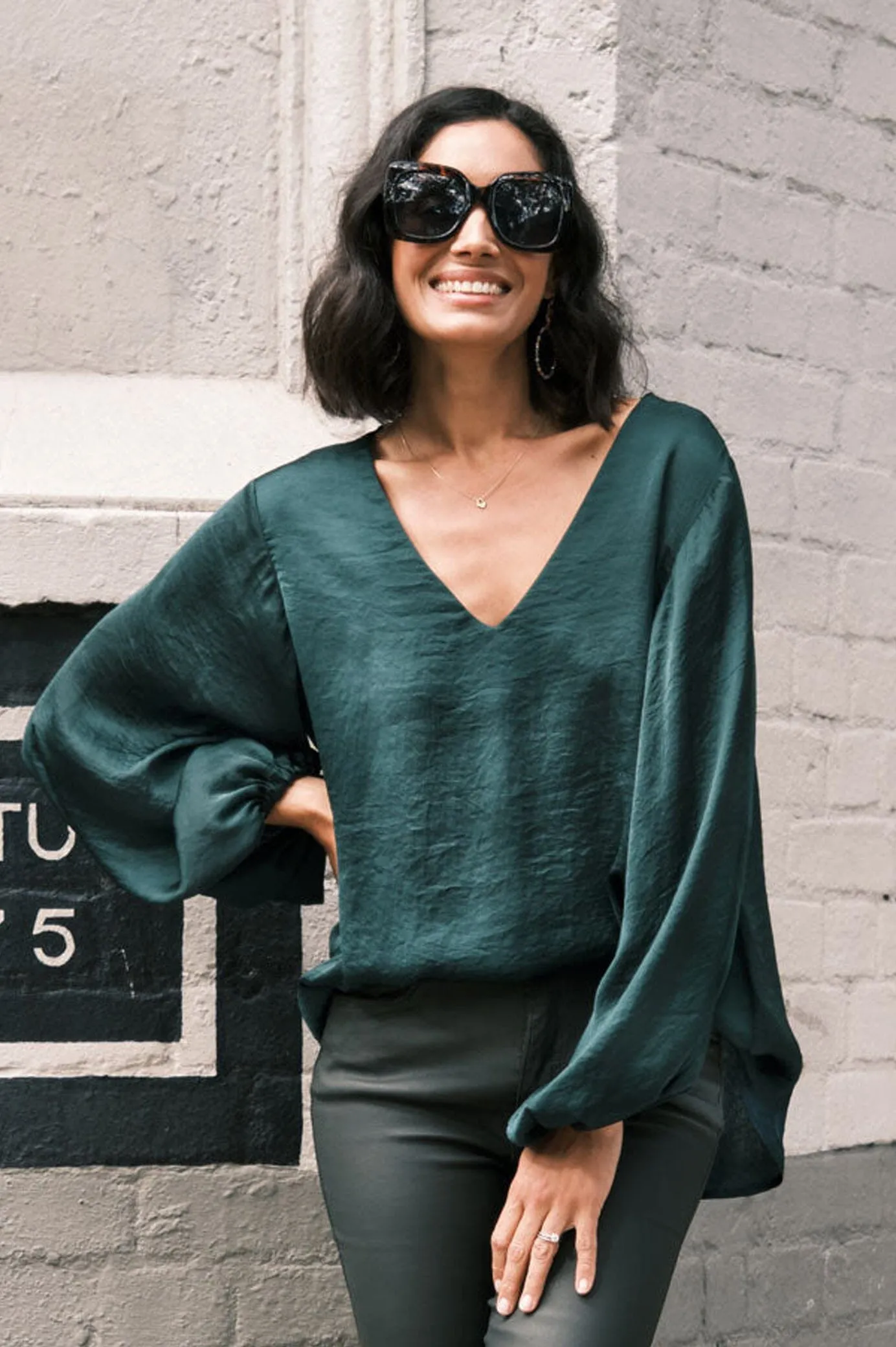 Sovana V-Neck Long Sleeve Top Forest Green