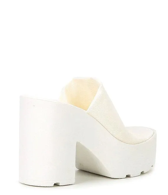 Steve Madden Sami Platform Sandal in White