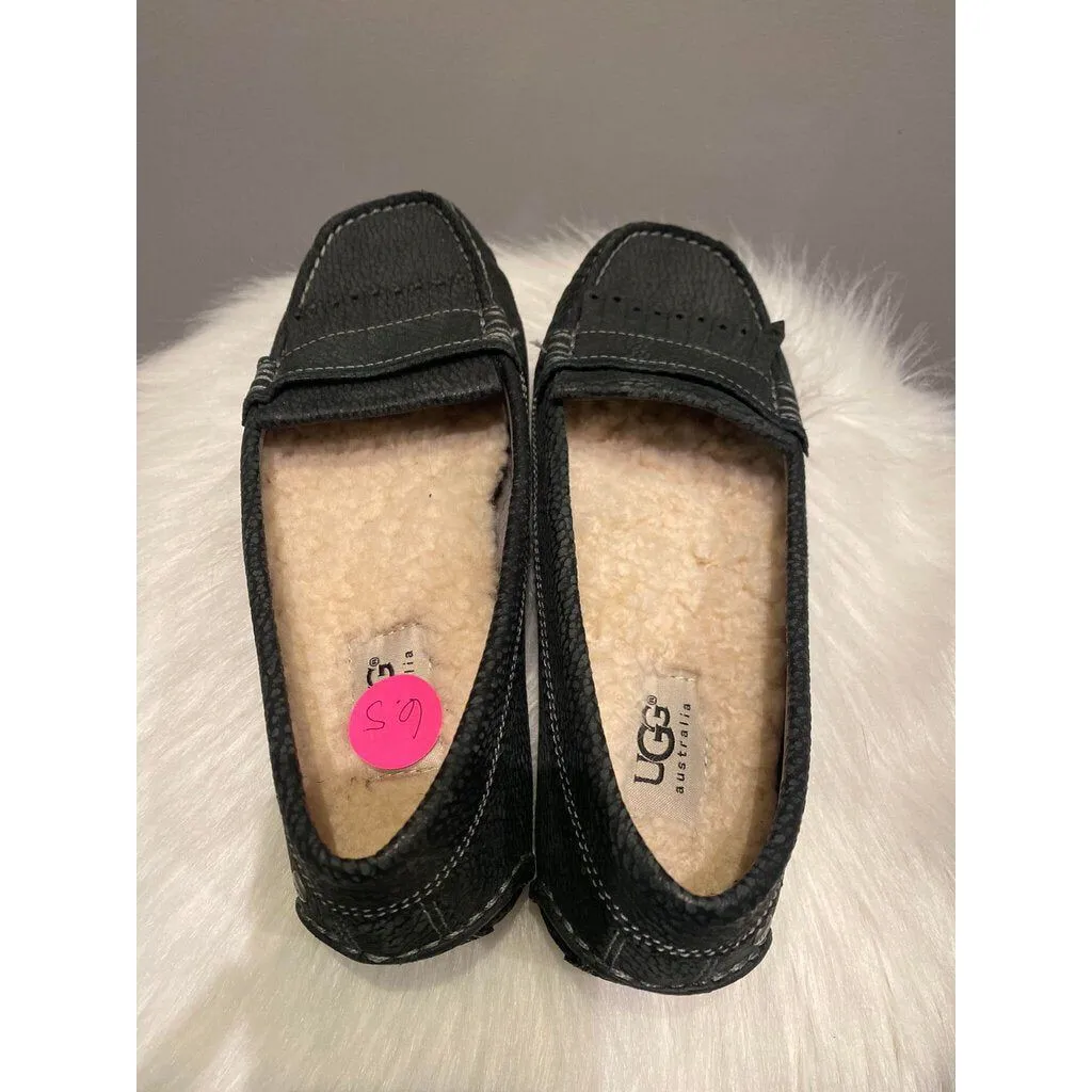 Ugg Lonna Sheepskin Moccasins - Size 6.5