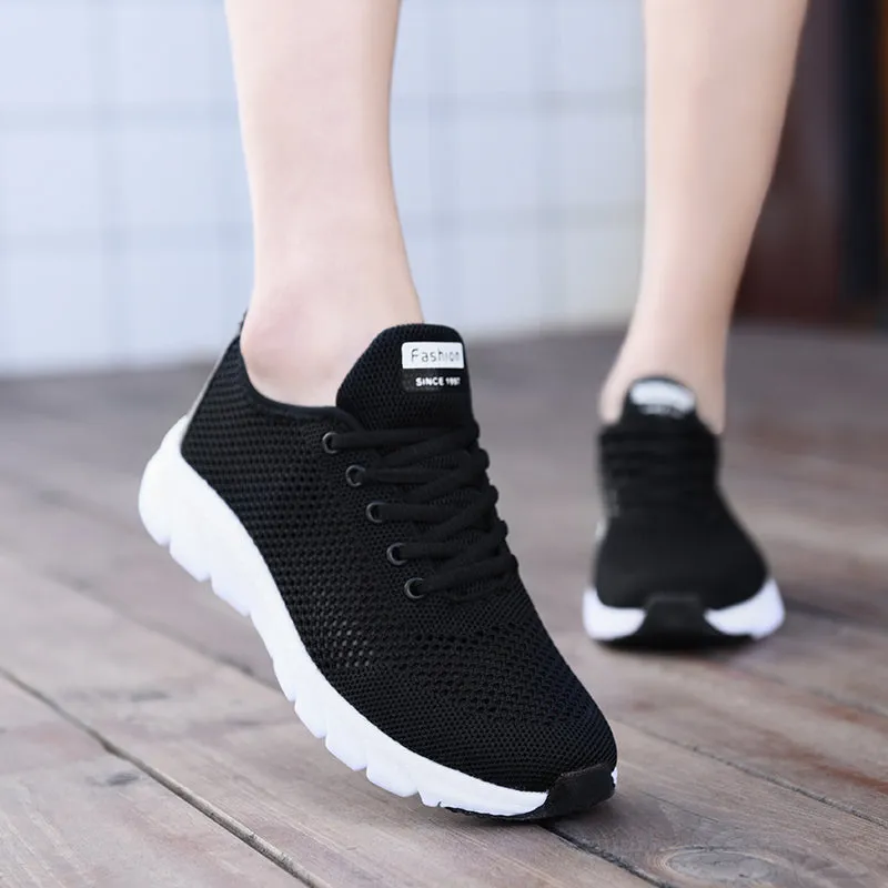 Womens Slip On Walking Shoes Non Slip Running Shoes Breathable Lightweight Gym Sneakers